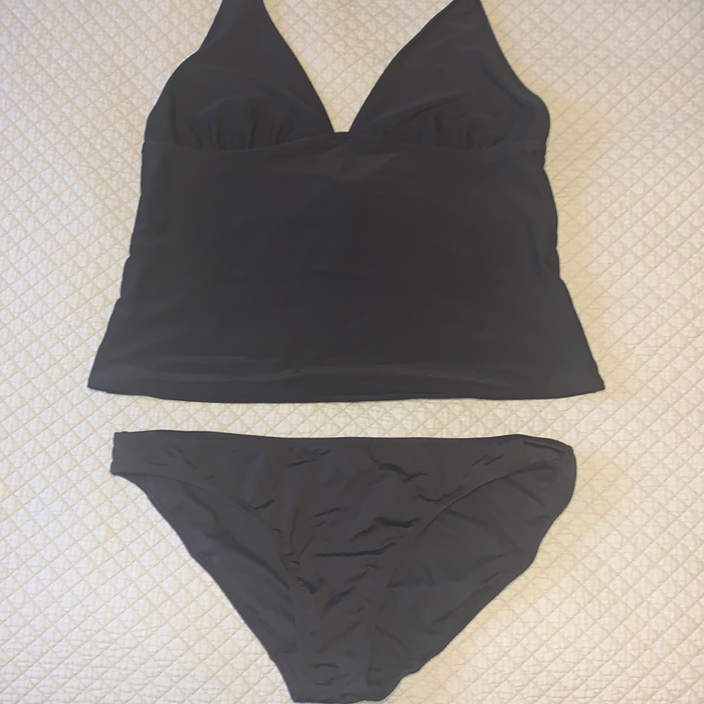 Old Navy tankini style two piece swimsuit